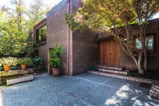 Casa En Arriendo De 5 Dorm. En Vitacura