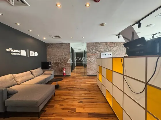 Arriendo De Oficina 165 M2 En Nueva Costanera