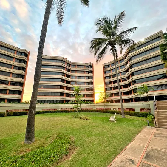 Alquiler En Lechería Apartamento Con Vista Piscina Y Muelle Privado- Conjunto Residencial Las Canoas