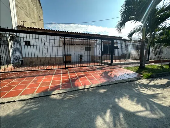 Casa En Venta Norte De Cali Barrio Prados Del Norte