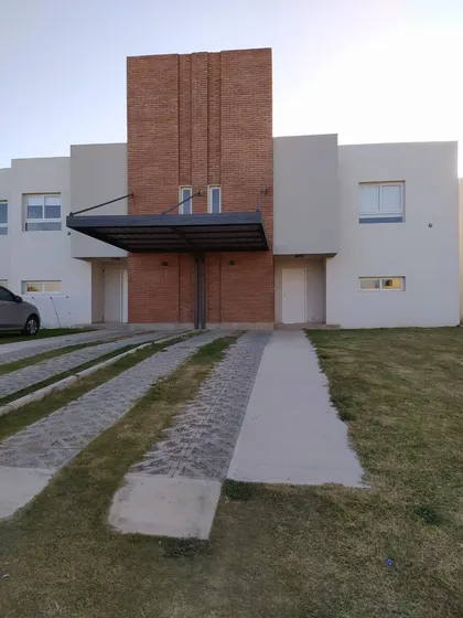 Duplex 3 Dormitorios 2 Baños Amenities Zona Norte
