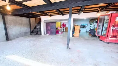 Propiedad Con Fines Comerciales En Venta C Navia