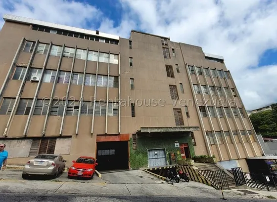 Galpon Deposito En Alquiler Boleita Sur Chacao Dm 24-15914