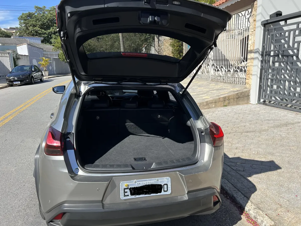 Lexus Ux 2019 2.0 Dynamic Aut. 5p Hibrido — foto 7