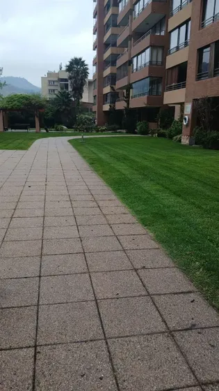 Departamento En Venta De 3 Dorm. En Huechuraba