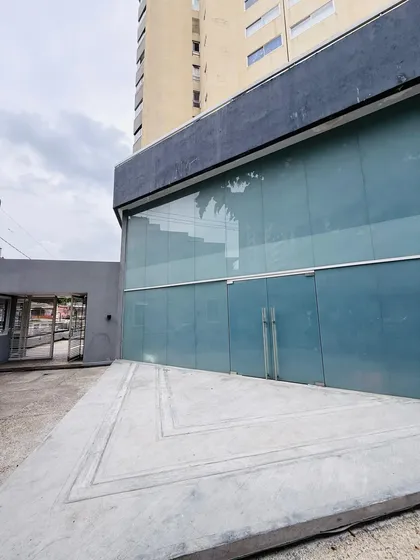 Local En Los Dos Caminos 500m2 En Venta Olga Prada Inmuebles