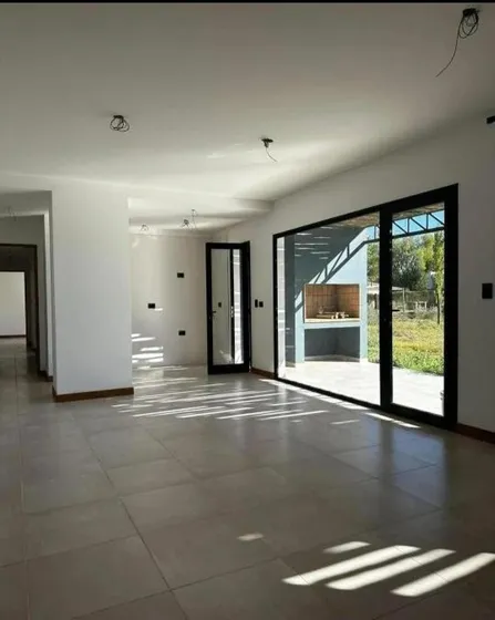 Casa En Venta - 2 Dormitorios 1 Baño - Mendoza