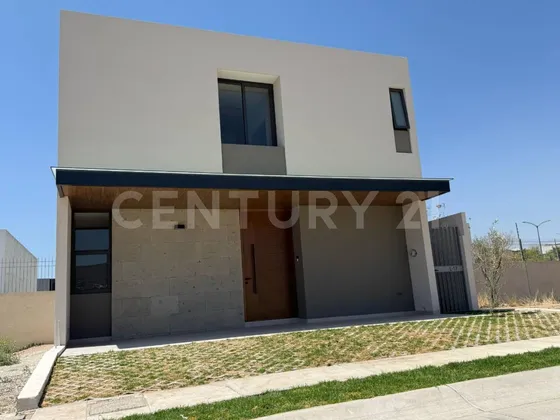 Casa En Venta, En Valles Del Molino, En León, Gto.