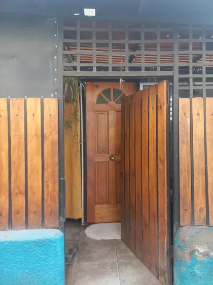 Casa Cerro 18 Primera Corrida Con Patente De Negocio Al Dia