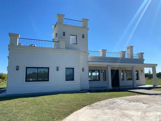 Casa En Venta Estancia Villa María Canning