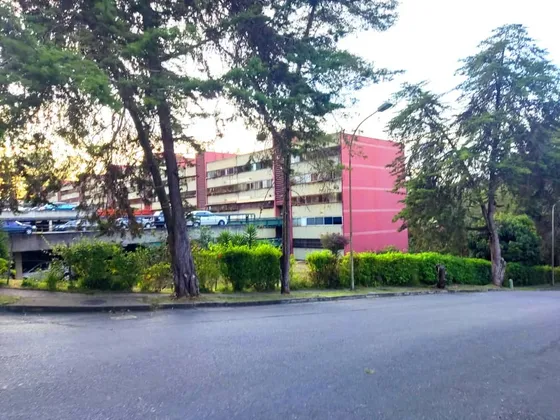 Venta De Apartamento Residencias San Antonio,  La Rosaleda (los Marrones). Of 