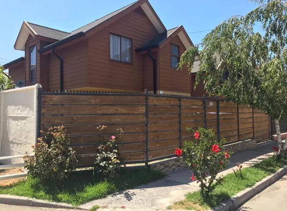 Arriendo Referencia * Casa 4d 3b Cond Altos Del Maiten