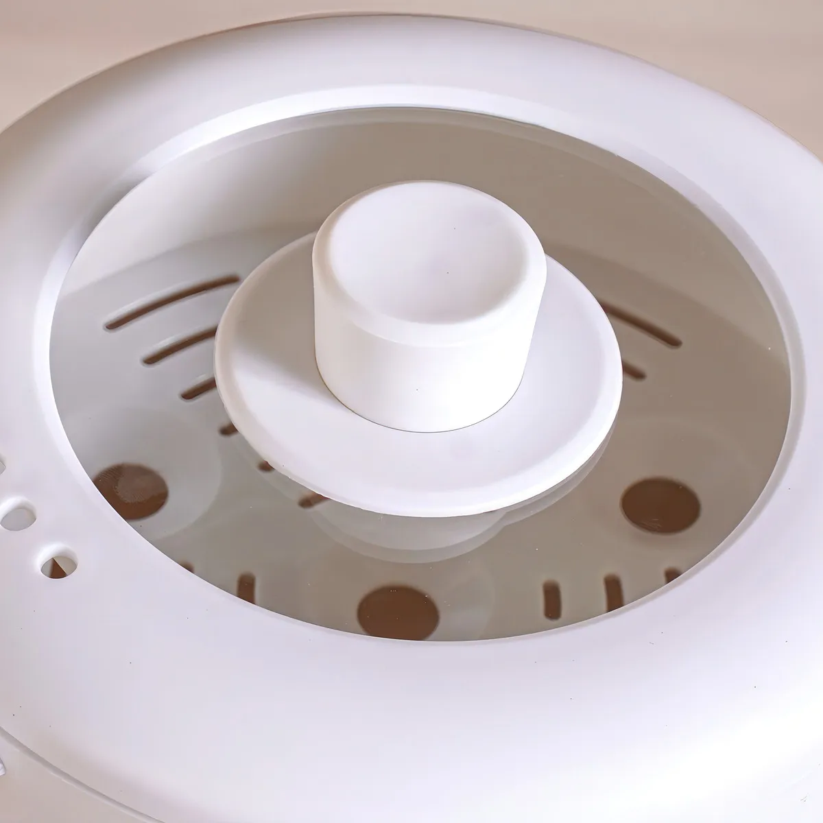 Panela Elétrica Com Cozi Vapore 2 Litros 700w Tampa Vidro Cor Branco Frequência 60