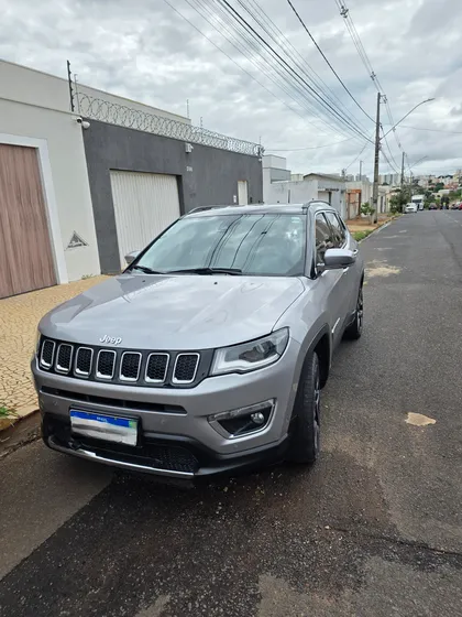 Jeep Compass 2.0 Limited Flex Aut. 5p