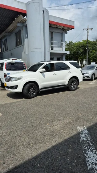 Toyota Fortuner 2.7l