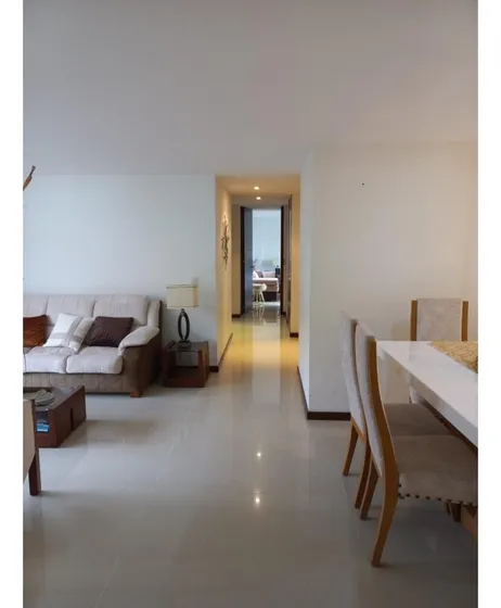 Arriendo: Apartamento Amoblado En El Poblado Ed Nassau