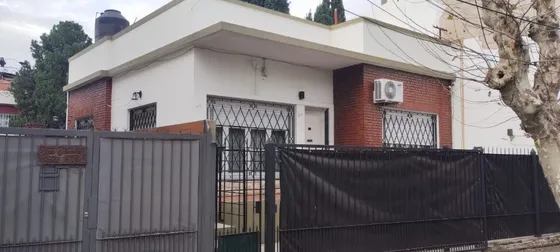 Casa Ph En Venta En Dock Sud