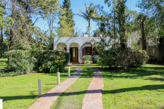 Venta - Quinta Con Pileta Y Quincho ¡oportunidad!