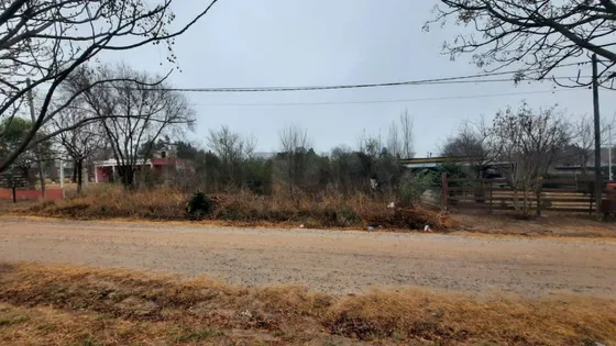 Pventa De Lote, Villa Parque Siquiman 800 M2 A Mts De La Ruta 38/pbrplote Ubicado A Metro...