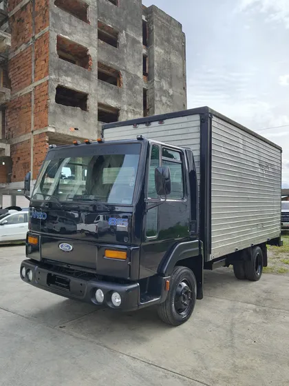 Ford Cargo 815