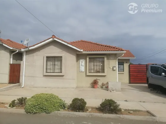 Amplia Casa En Venta 3d 3b 2e. En C Mar Adentro Algarrobo