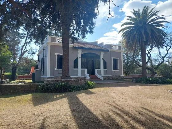Venta Casa 4 Dormitorios Villa Allende Golf