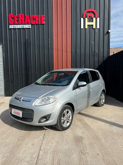 Fiat Palio 1.6 Essence 115cv Dualogic Brasil