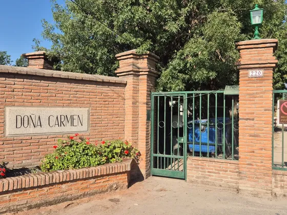 Propiedad En Exclusivo Condominio De Pirque