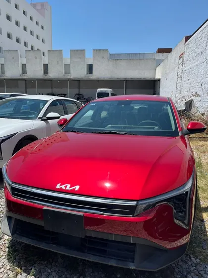 Kia K4 2.0 Lx Ivt