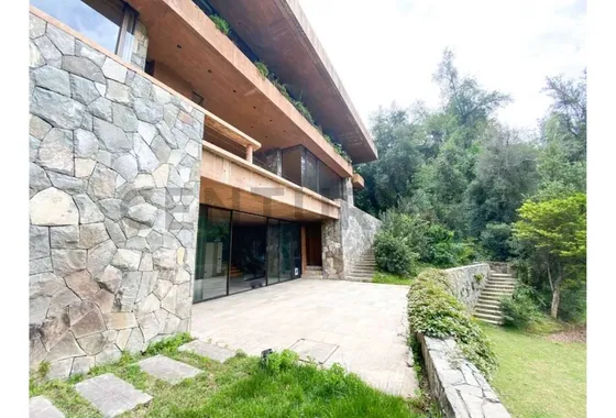 Arriendo Casa Vitacura Lo Curro Condominio