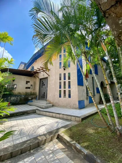 Venta De Casa A Remodelar En Las Chimeneas Negociable
