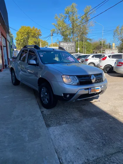 Renault Duster Oroch 2.0 Privilege