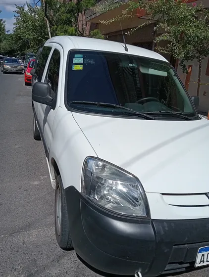 Peugeot Partner 1.6 Hdi Furgon Confort 92 5as