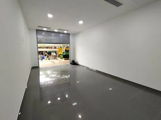 Locales En Arriendo San Diego 743-7545
