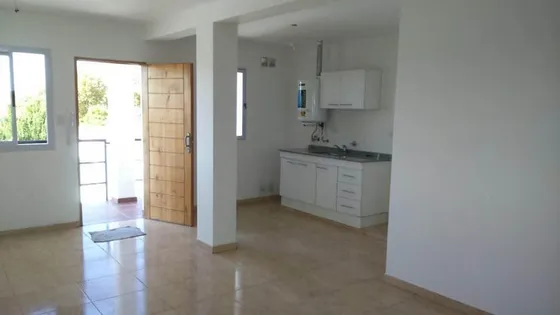 Vendo Monoambiente C/cochera Complejo Cerrado Con Pileta A. Alberdi (alquilado)