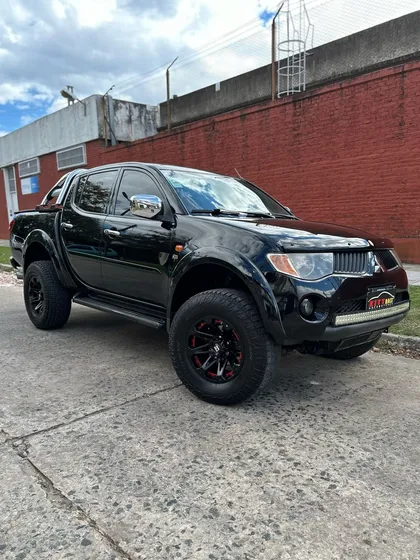 Mitsubishi L200 2.5 Did Cab Doble 4x4