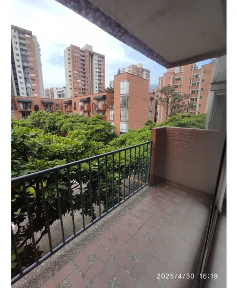 Apartamento Para Arriendo Sector Las Vegas, Poblado