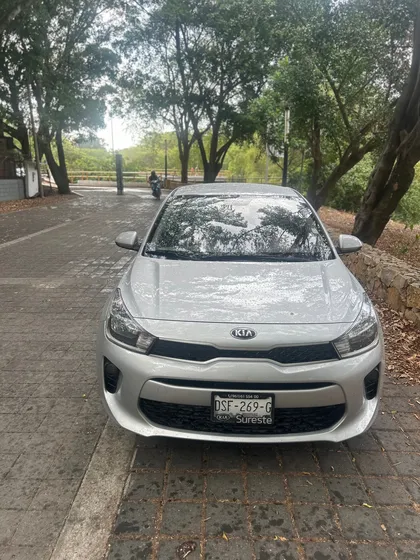 Kia Rio 1.6 Lx Sedan At