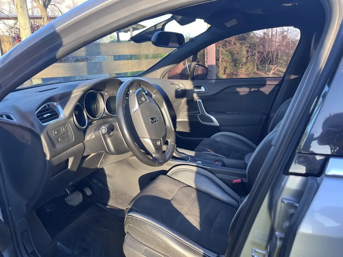 Ds4 Crossback Be Chic554162054099128327