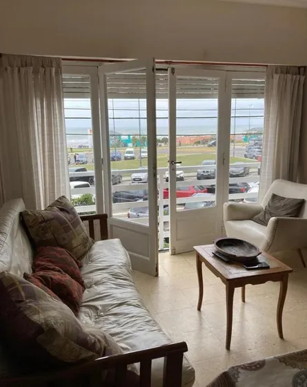 Departamento En Venta - 3 Dormitorios 2 Baño - 72 Mts2 - Miramar, Buenos Aires