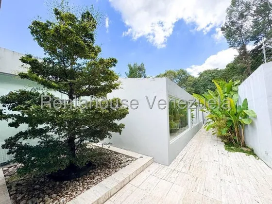 Casa  ( Remodelada / De Revista ) Alquiler Cerro Verde Mls - 26-238