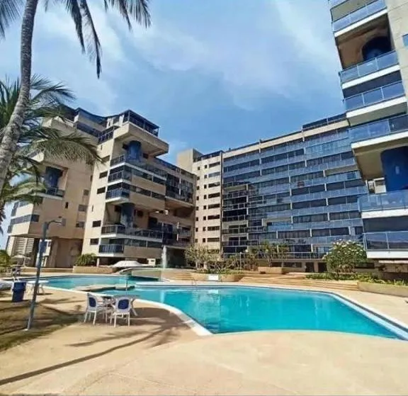 Alquiler Por Temporada Residencias Solimar Costa Azul Frente A La Playa La Caracola 