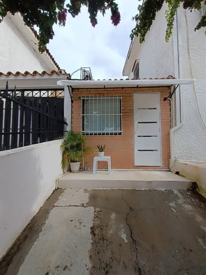 Vera Casa Inmobiliaria Alquila Consultorio En Trigal Norte Valencia Ld-1