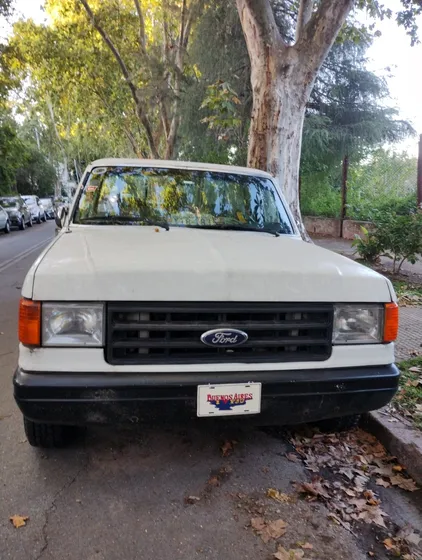 Ford F-100 3.9 D