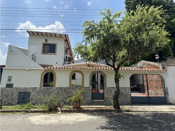 Casa Con Anexo En Venta En La Esmerlada San Diego Mrr- 7409059