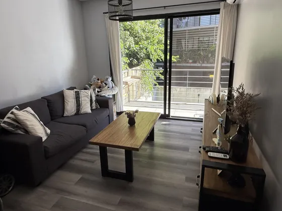 Departamento En Venta De Dos Ambientes Con Balcon Al Contrafrente