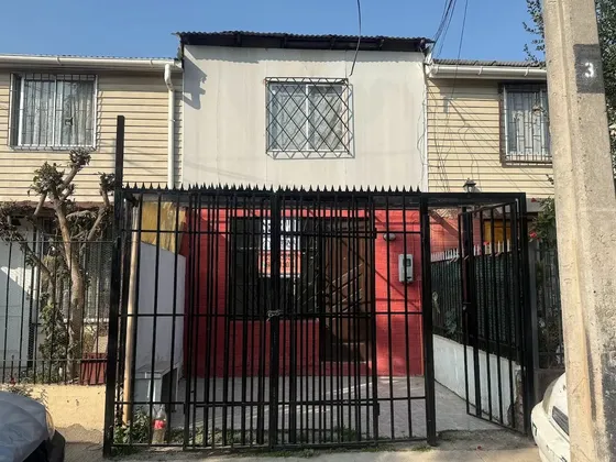 Casa Recién Remodelada, Próxima A Futura Estación De Metro.