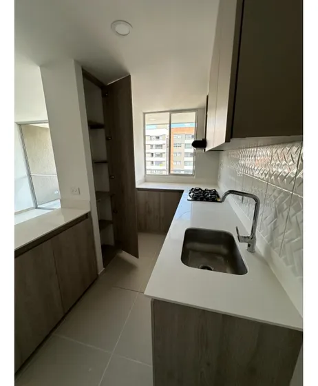 Venta De Apartamento En Medellin Los Colores 