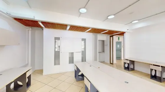 Arriendo Oficina Cercana A Metro Universidad De Chile