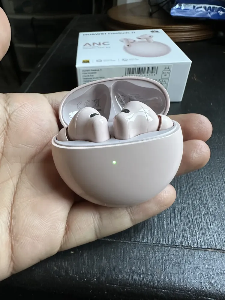 Fone de Ouvido Huawei FreeBuds 7i TWS Bluetooth com Cancelamento